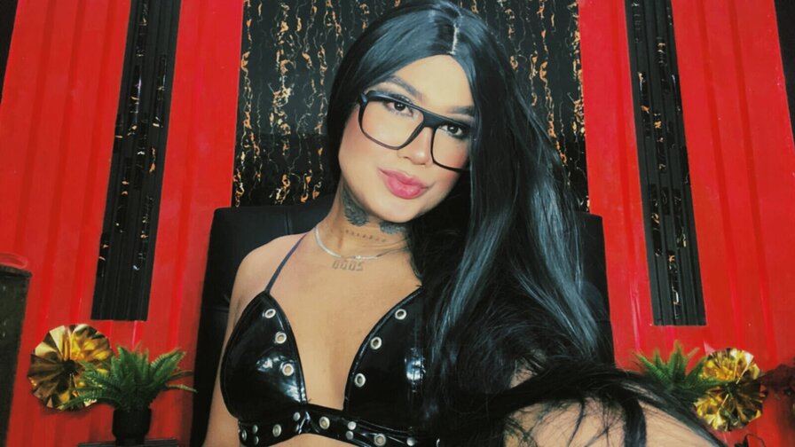 DanikaSaenz